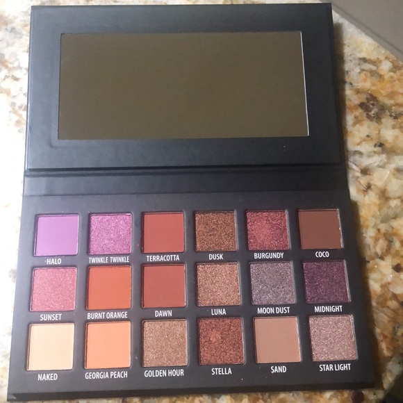 KAB Cosmetics - Day+Night - Picture 2 of 3